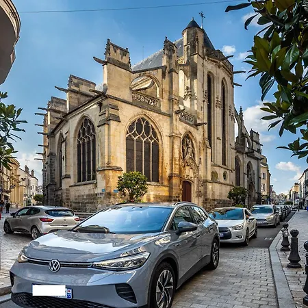 Triplex Belle époque Hypercenter Melun
