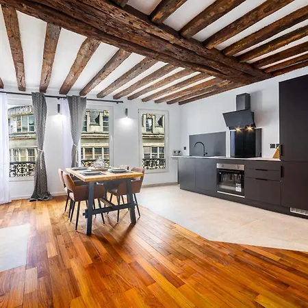 Triplex Belle Epoque Hypercenter *